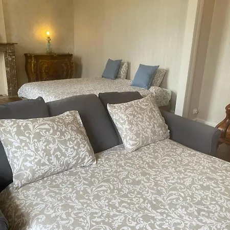 Chateau De Porcheresse B&B *