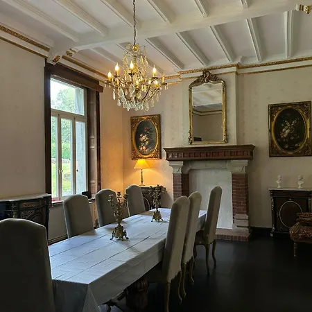 Chateau De Porcheresse Bed & Breakfast Daverdisse
