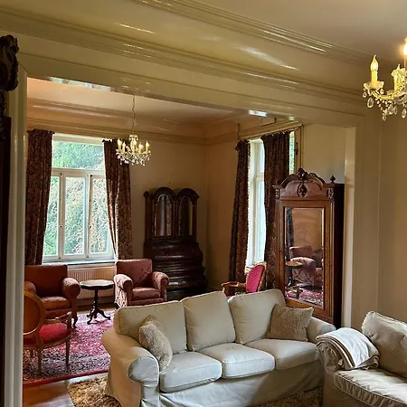 Chateau De Porcheresse Daverdisse